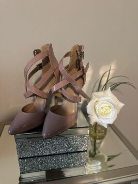 Charlotte Russe Mauve Patent Strappy Pointed-Toe Heels